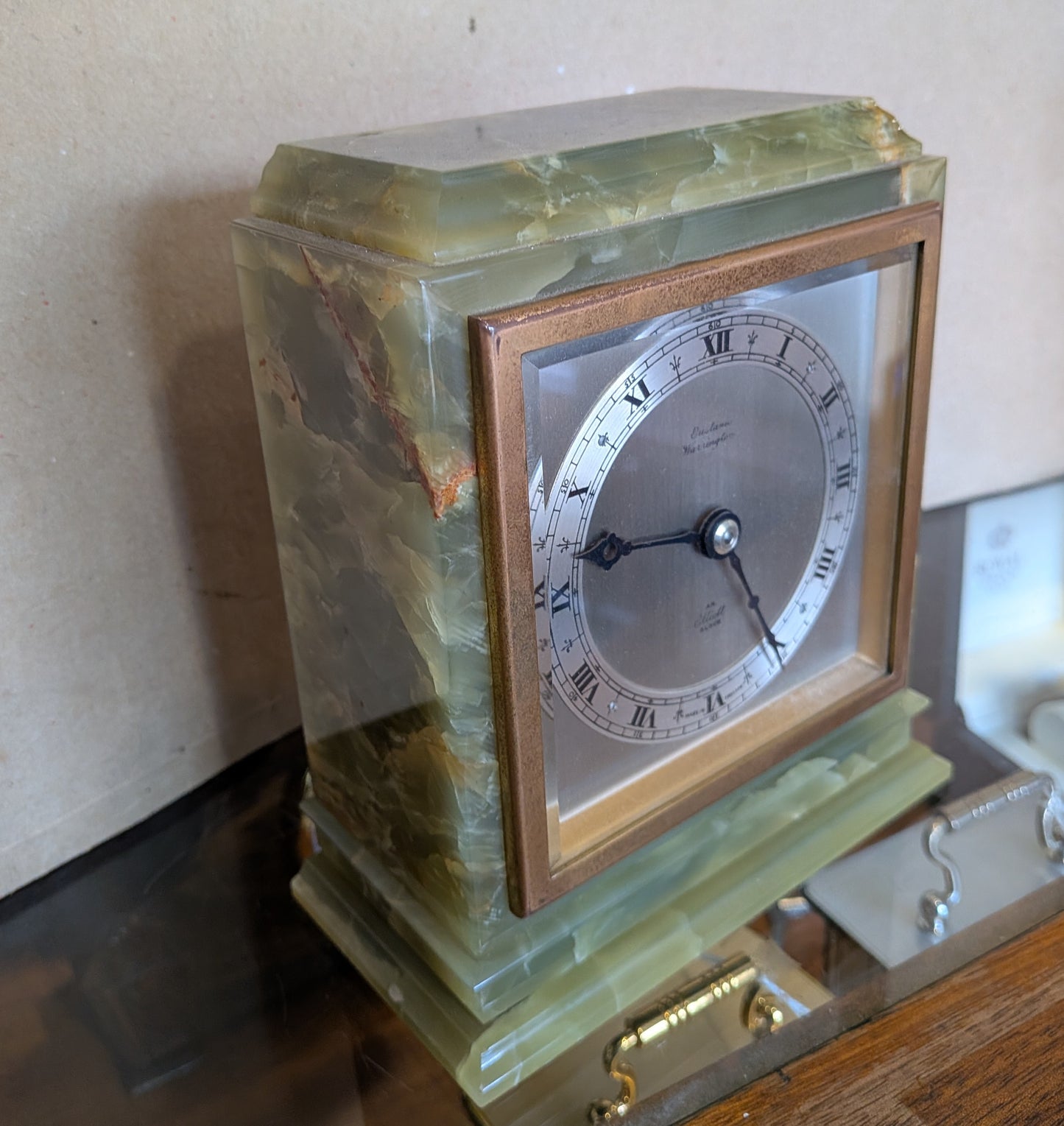 Elliott of London Green Marble & Onyx Mechanical Mantel Clock (Eustance, Warrington) – c.1960s