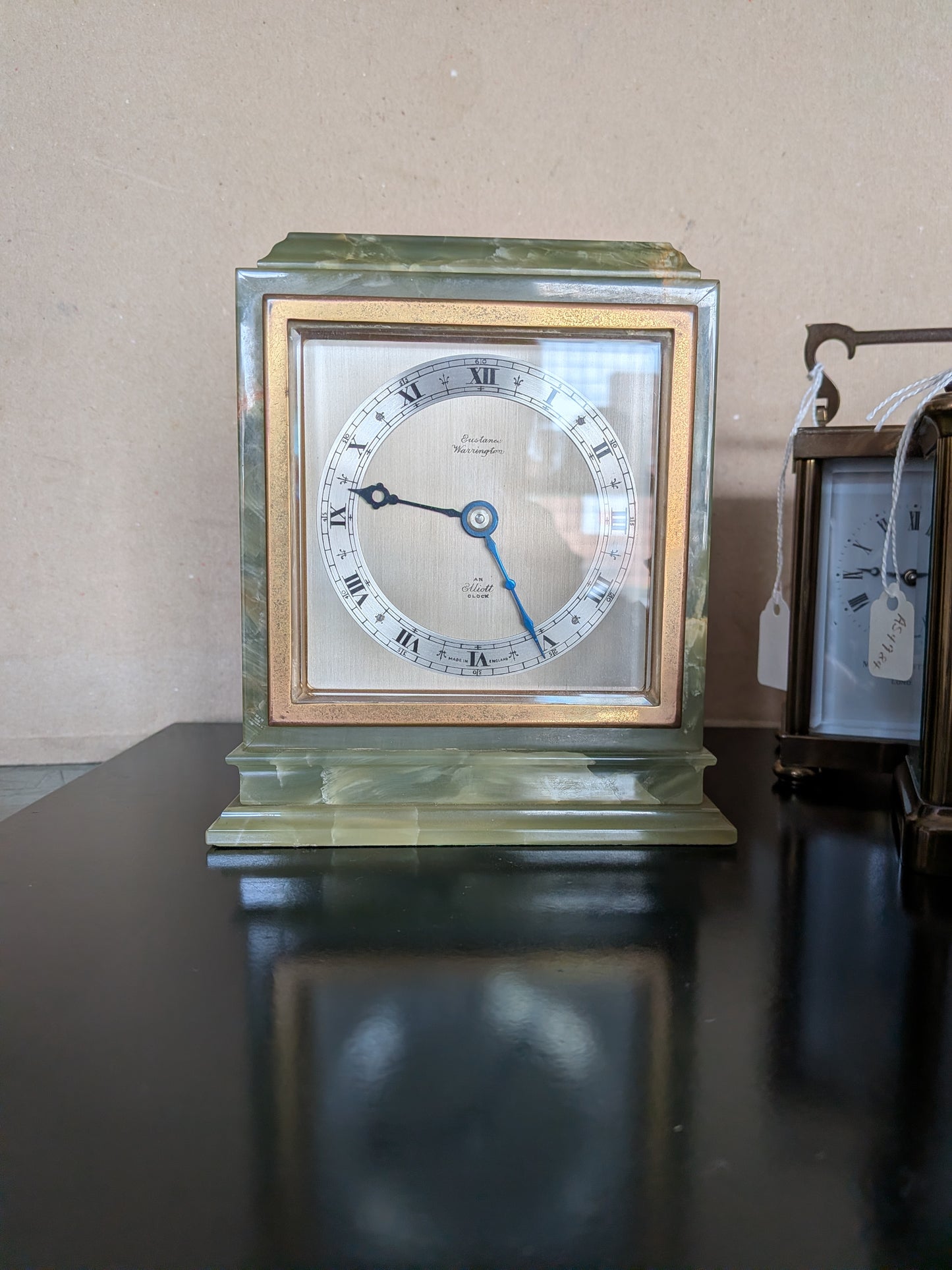 Elliott of London Green Marble & Onyx Mechanical Mantel Clock (Eustance, Warrington) – c.1960s