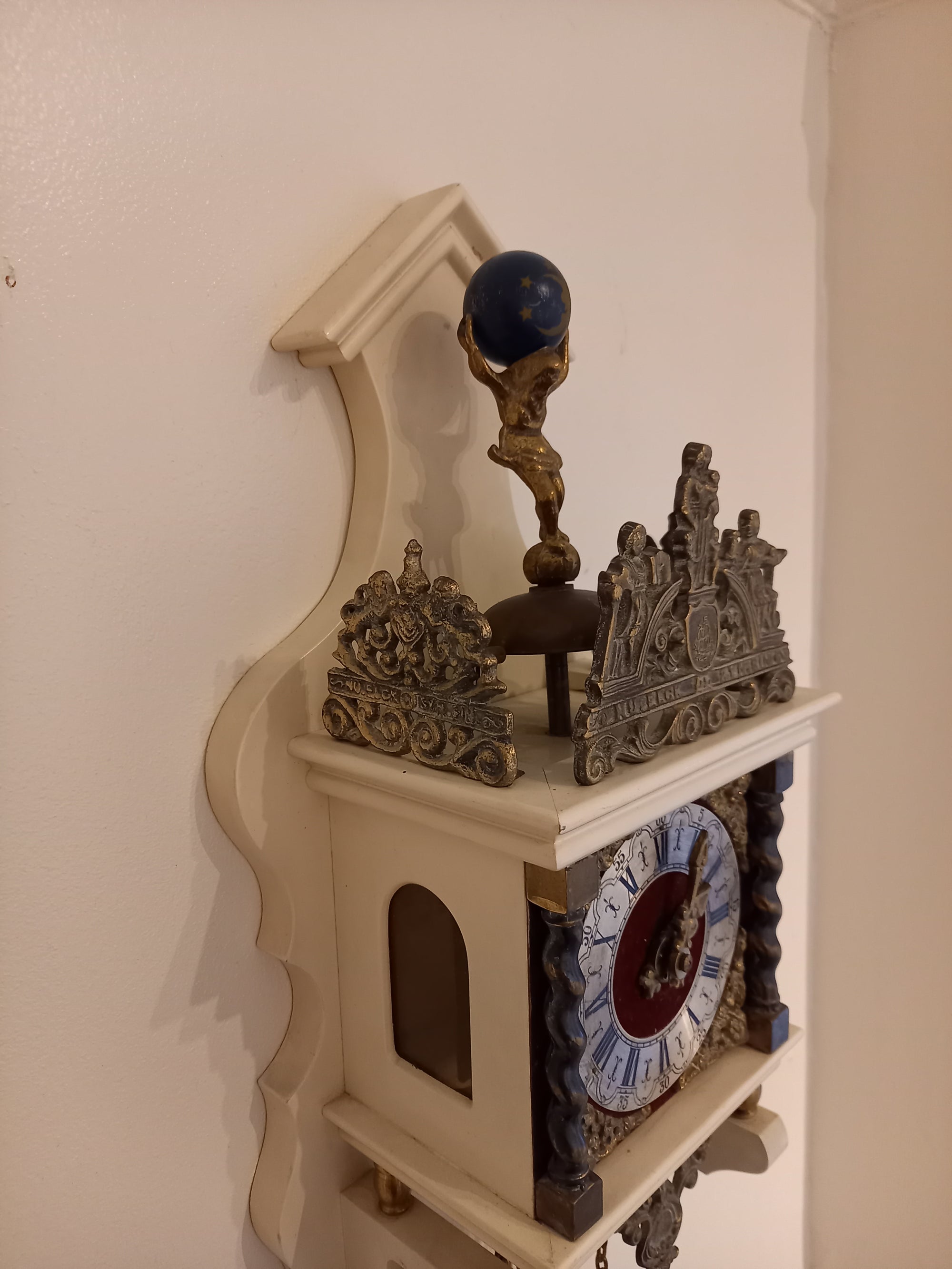 Dutch Zandum 8-Day Strike Wall Clock