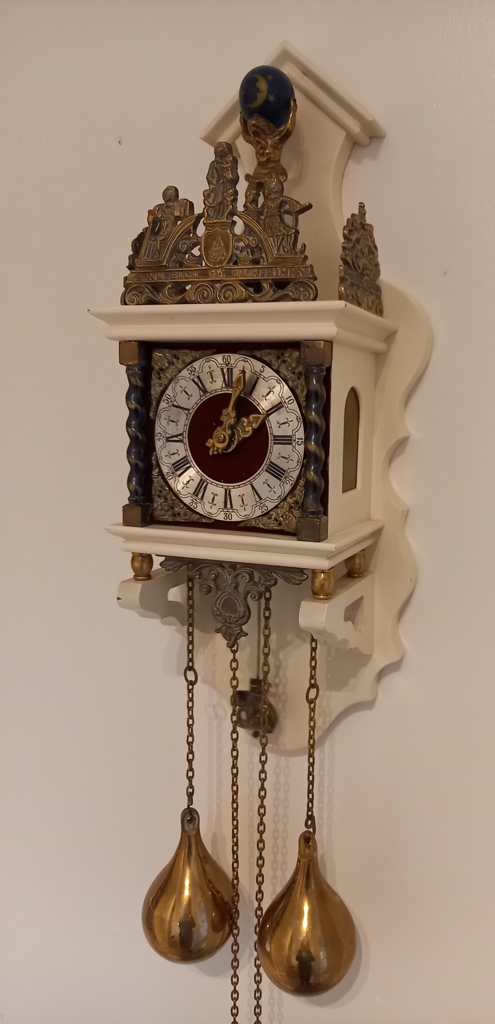 Dutch Zandum 8-Day Strike Wall Clock